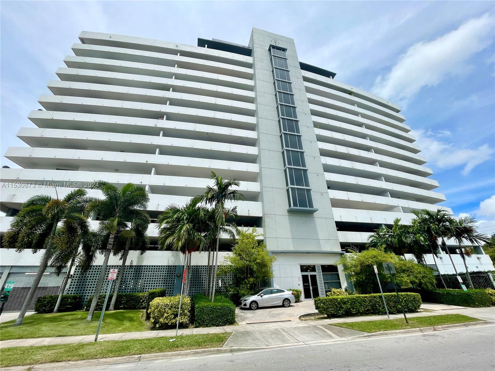 Spectacular condo